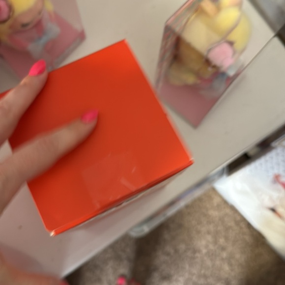 Coca-Cola SECRET “Mysterious Guest” Labubu - All sales final - 100% Authentic - Picture 5 of 9